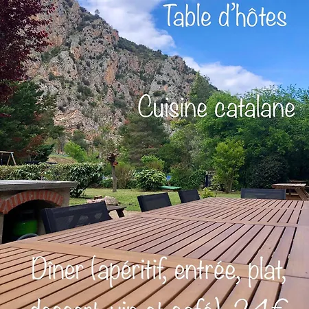 A L'ombre Du *